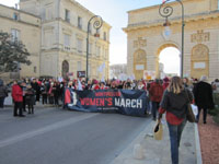 Departure of the "Women's March on Montpellier" around 3:45 p.m. (3x3).